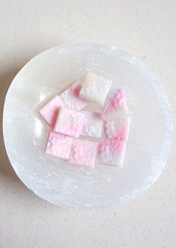 Sakura wax beads