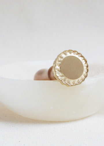 Ruffle Frame (3D) wax stamp